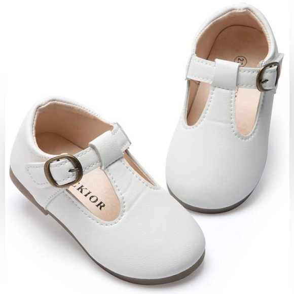 Meckior Other - NWOT — Toddler Girl Dress Shoe. Size 5